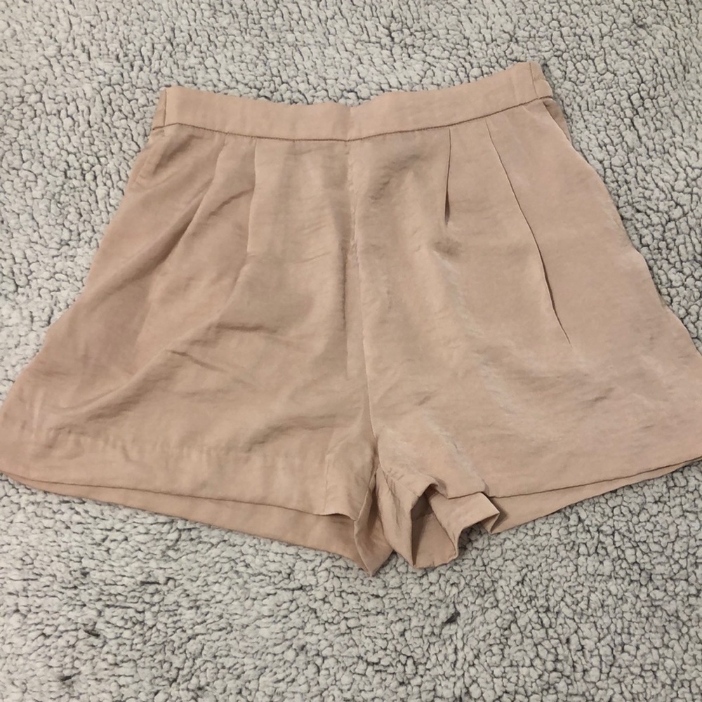 Shorts 6
